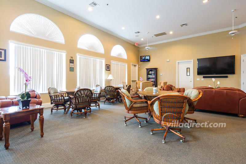 Clubhouse guest lounge	