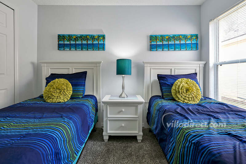 Children's twin bedroom