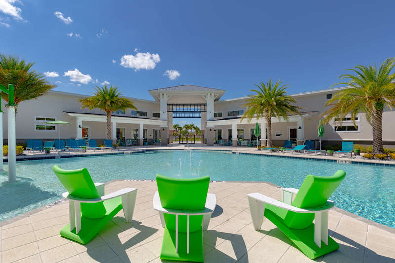 Relax on the Veranda Huge 6 bedroom Orlando vacation pool home with