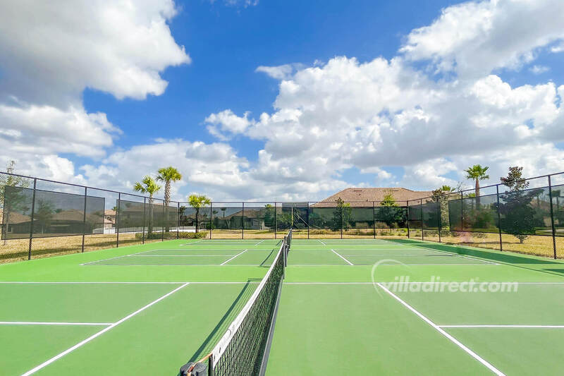 Oasis tennis courts