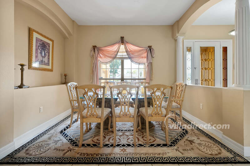 Dine in style together