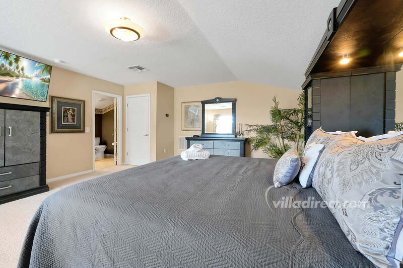 Spacious 2nd bedroom suite