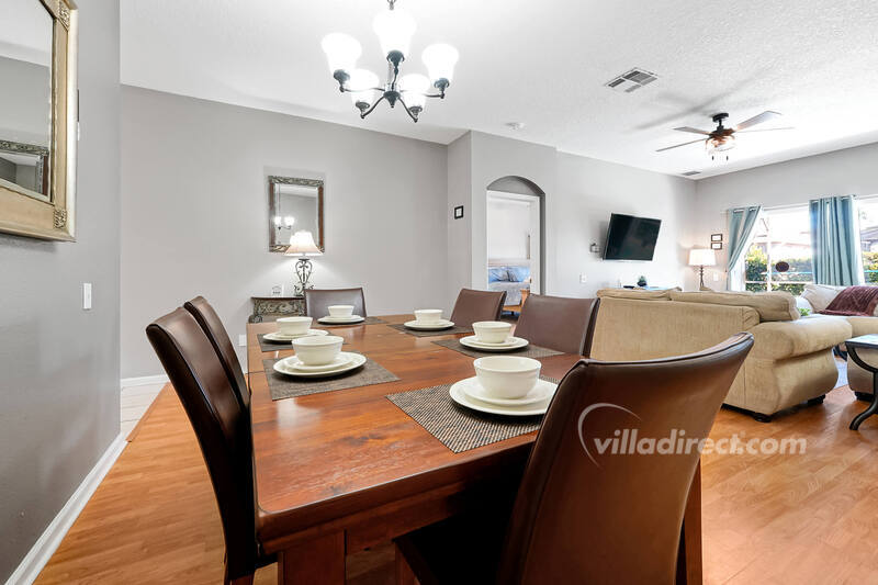 Dining suite
