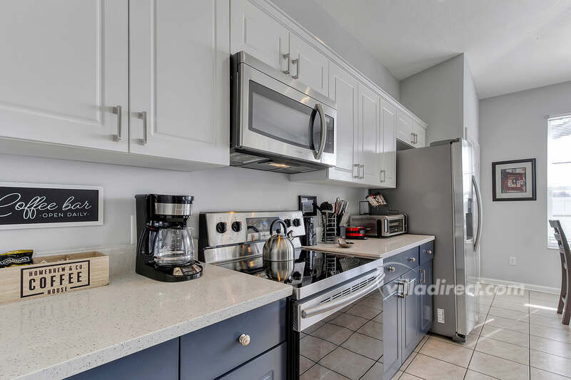 Spacious family sized kitchen