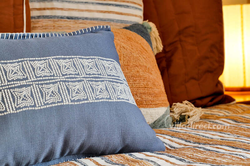Decorative pillows