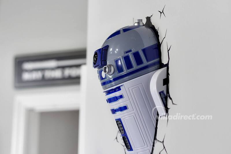 Bedroom 4: R2-D2 light