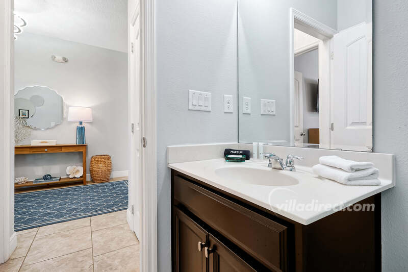 Bathroom off entrance hall