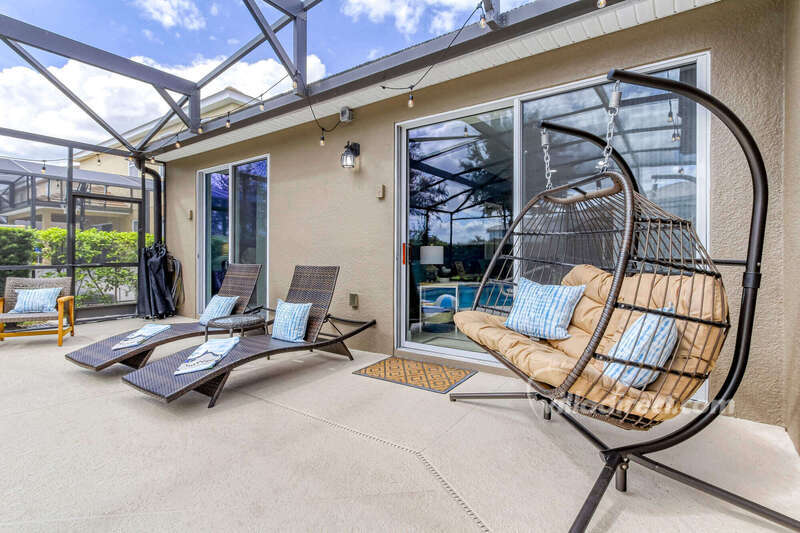 Relax on the lanai