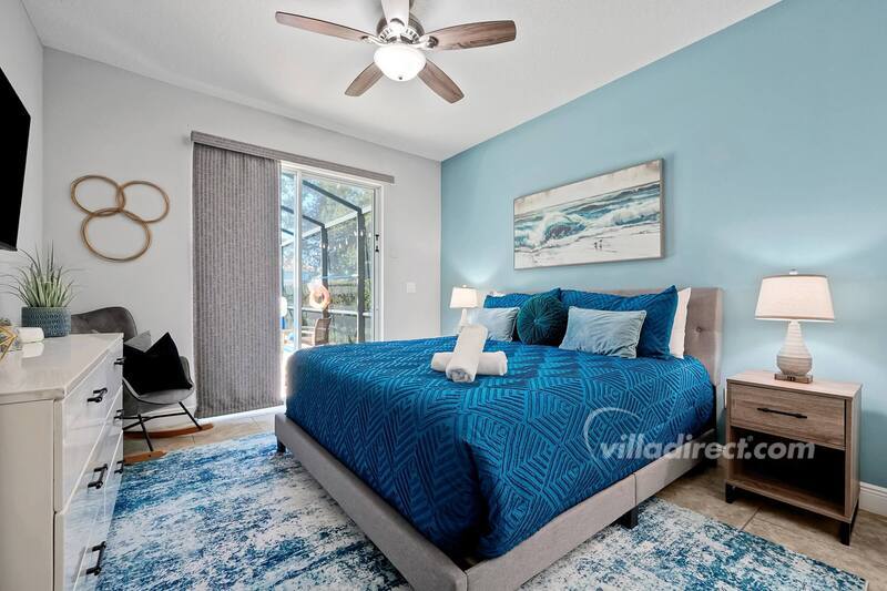 Bedroom 1 - king