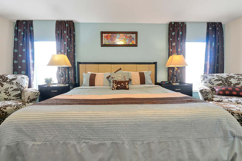 King size bed