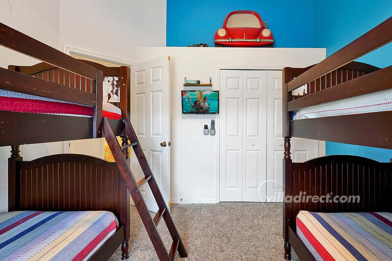 Childrens bunk room